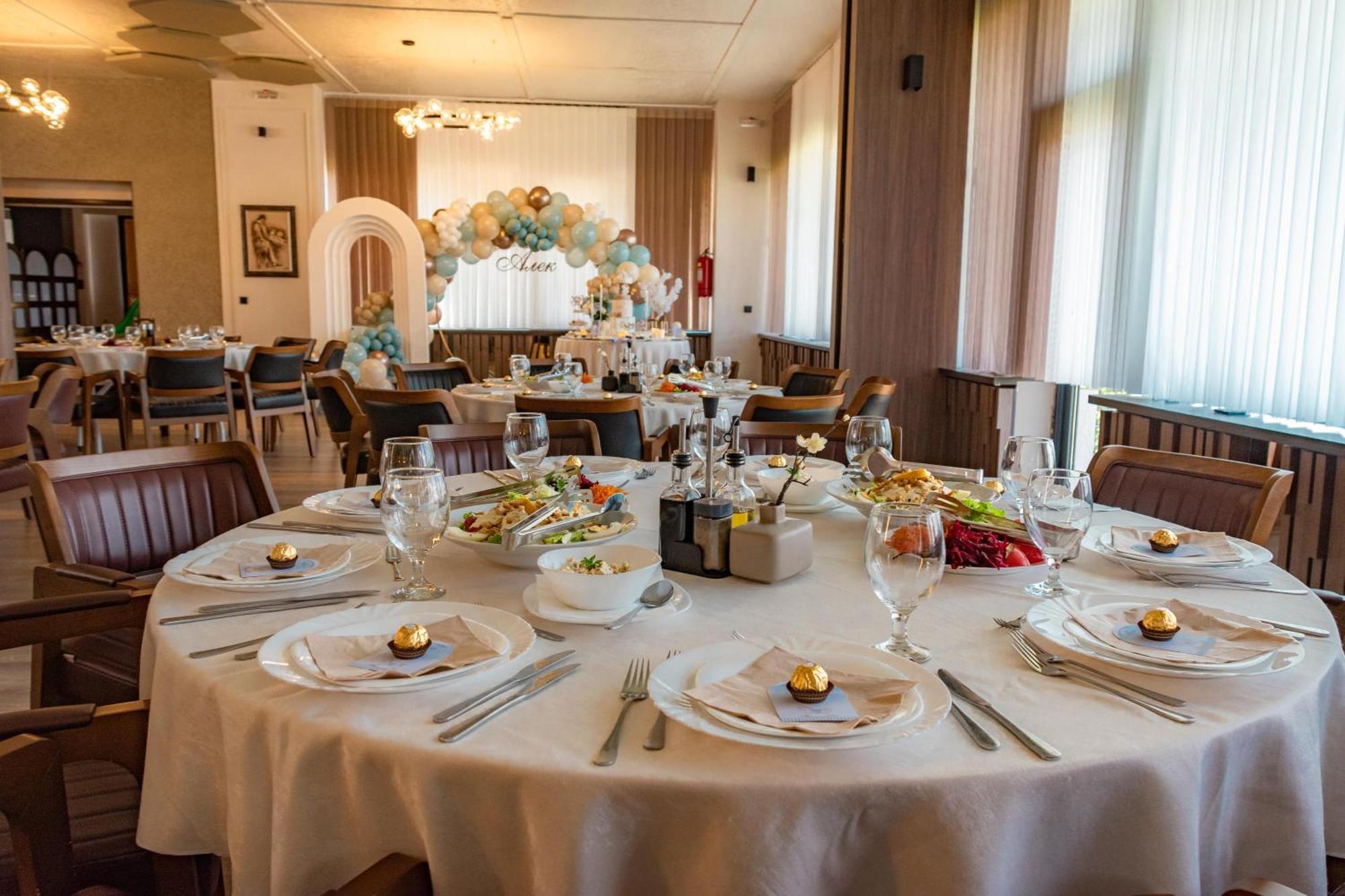 Hotel Montana Palace Kruševo Exteriér fotografie