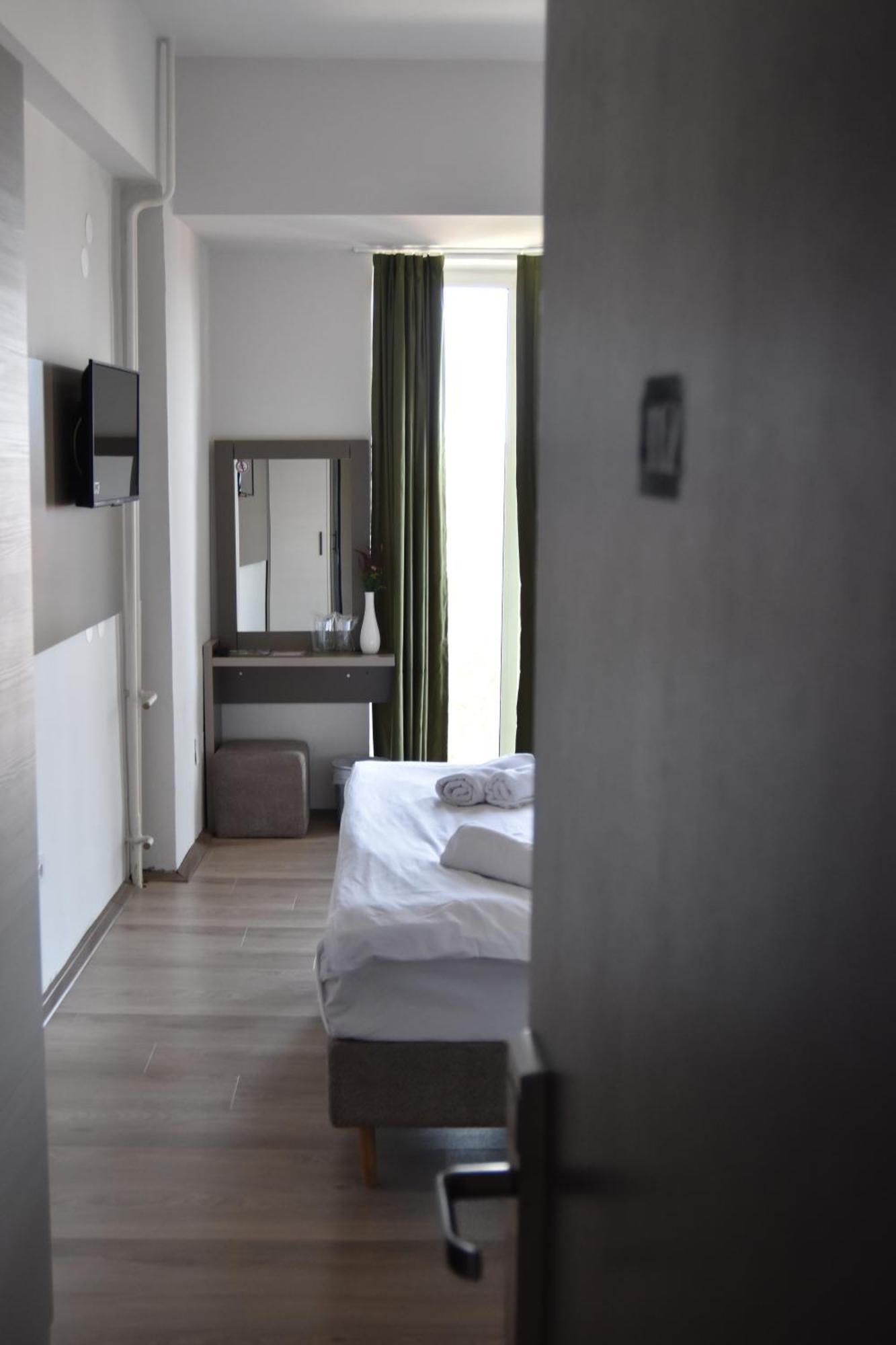 Hotel Montana Palace Kruševo Exteriér fotografie