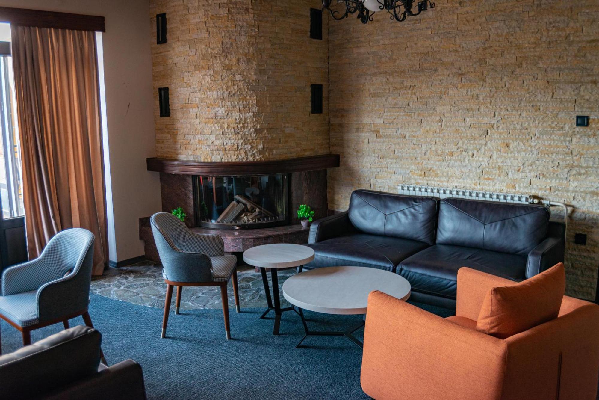 Hotel Montana Palace Kruševo Exteriér fotografie